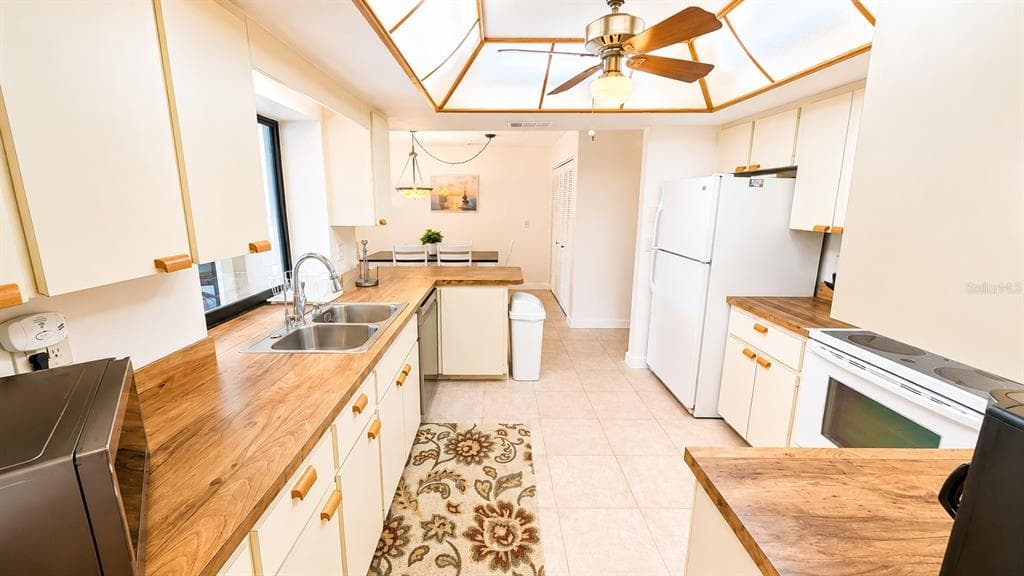 1526 GEORGETOWNE LANE, SARASOTA, FL 34232 — zdjęcie 3