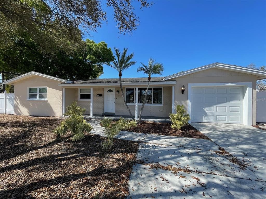 6556 27TH STREET N, ST PETERSBURG, FL 33702