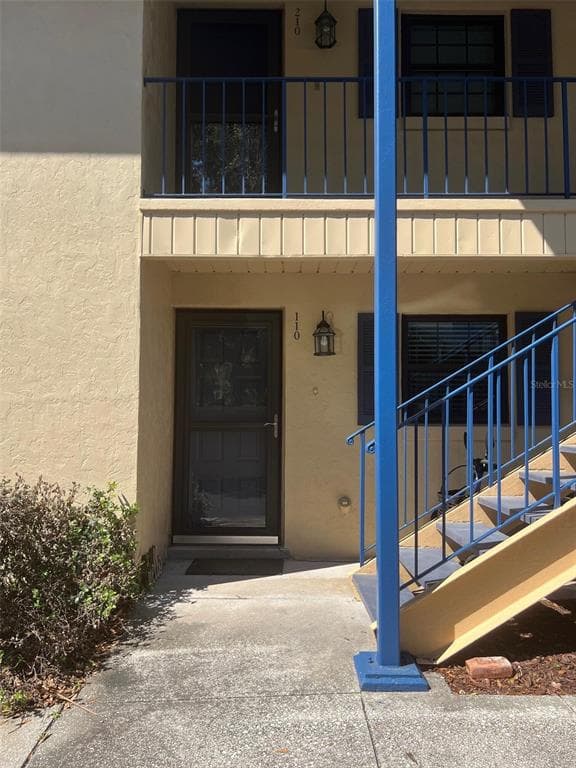 110 N TREMAIN STREET # 110, MOUNT DORA, FL 32757