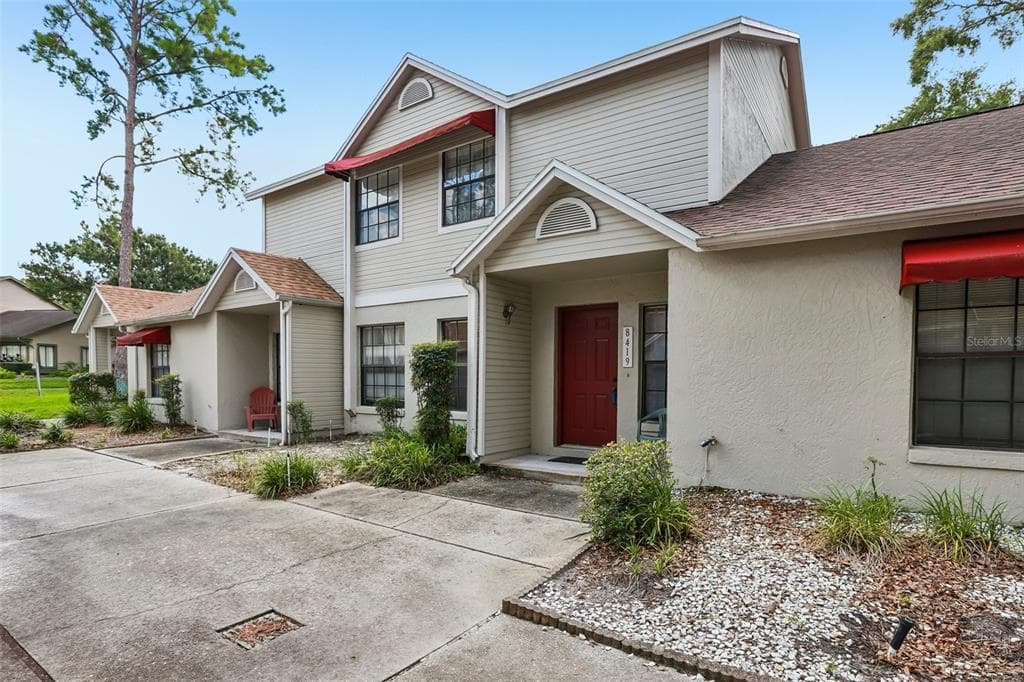8419 LAURELON PLACE, TEMPLE TERRACE, FL 33637
