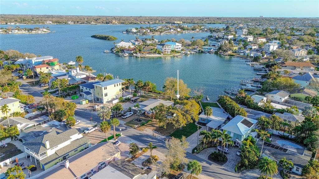407 20TH AVENUE, INDIAN ROCKS BEACH, FL 33785 — zdjęcie 4