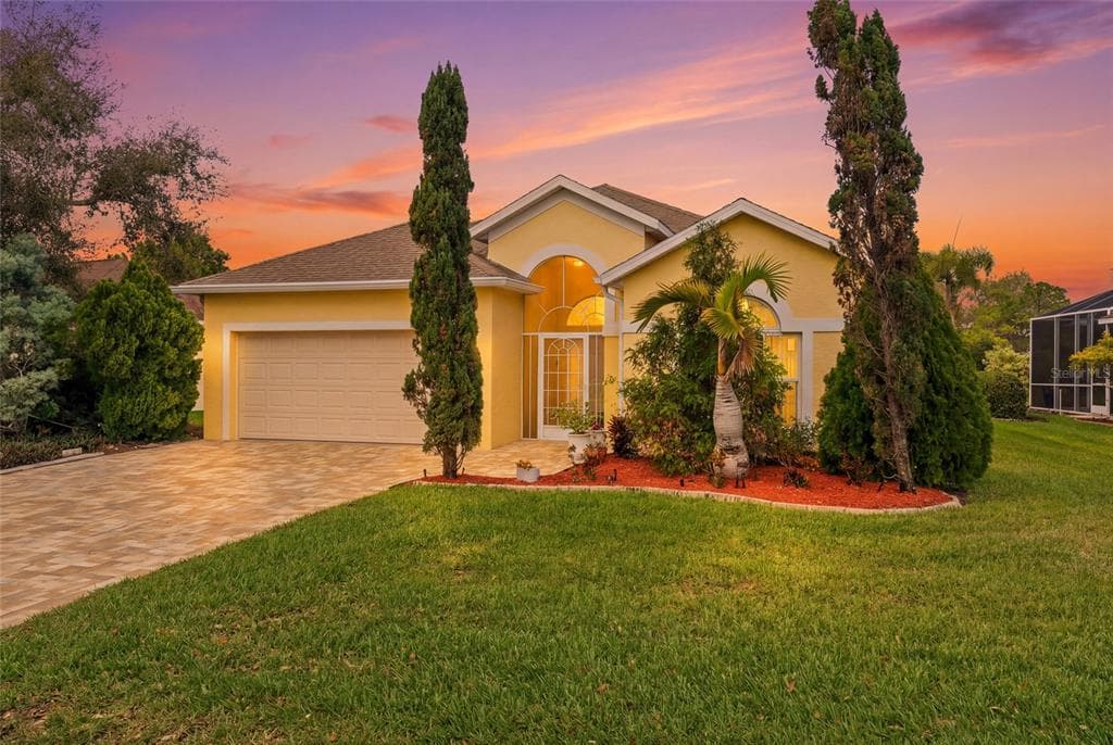4805 50TH AVENUE W, BRADENTON, FL 34210