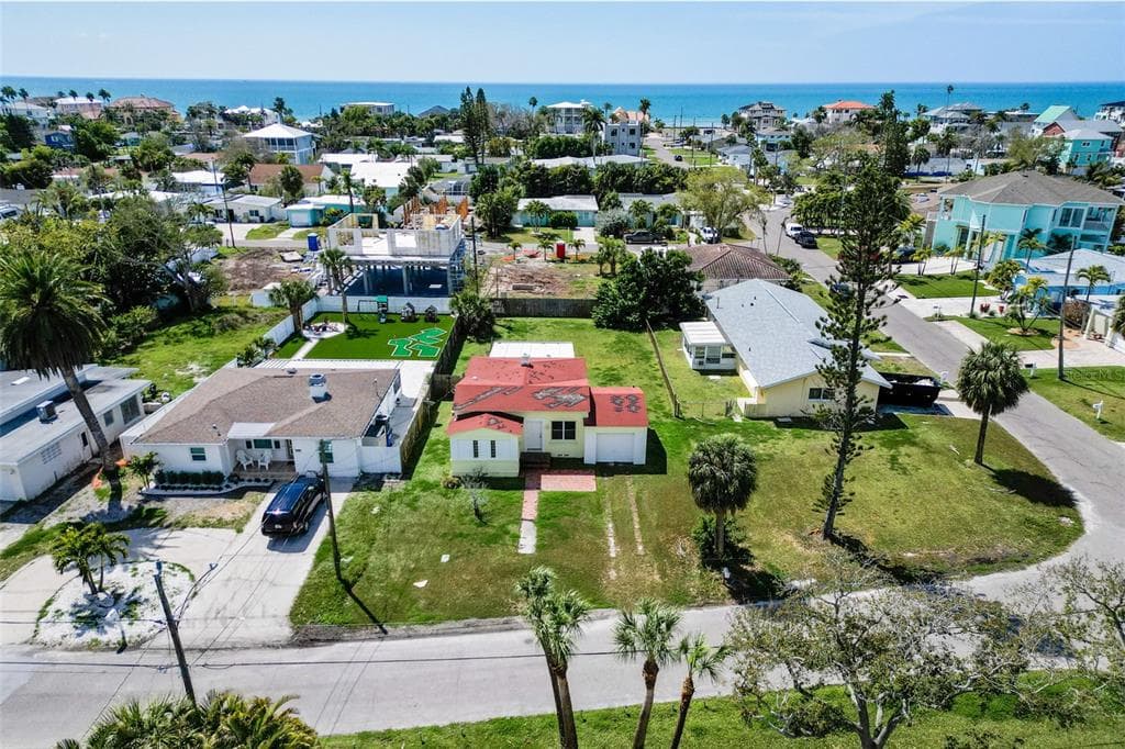 15822 REDINGTON DRIVE, REDINGTON BEACH, FL 33708 — zdjęcie 3