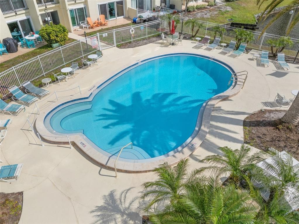 225 COUNTRY CLUB DRIVE # F-1401, LARGO, FL 33771 — zdjęcie 3