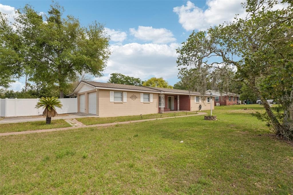 5942 13TH STREET, ZEPHYRHILLS, FL 33542 — zdjęcie 2