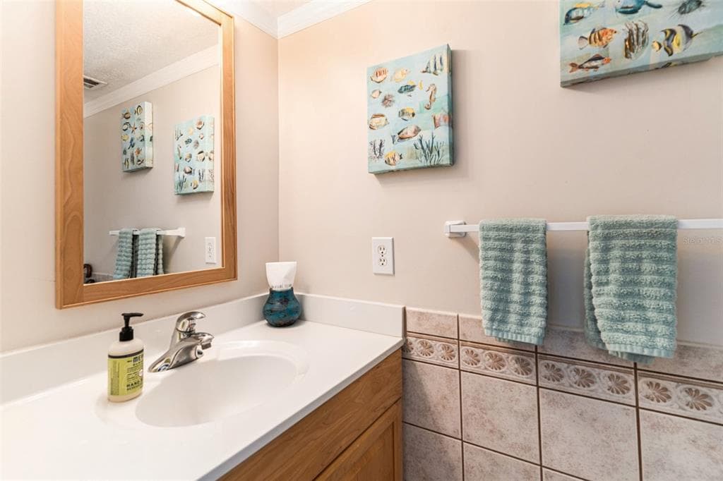 12465 2ND STREET E # 105B, TREASURE ISLAND, FL 33706 — zdjęcie 5
