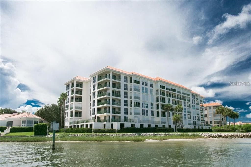 4717 DOLPHIN CAY LANE S # 507, ST PETERSBURG, FL 33711