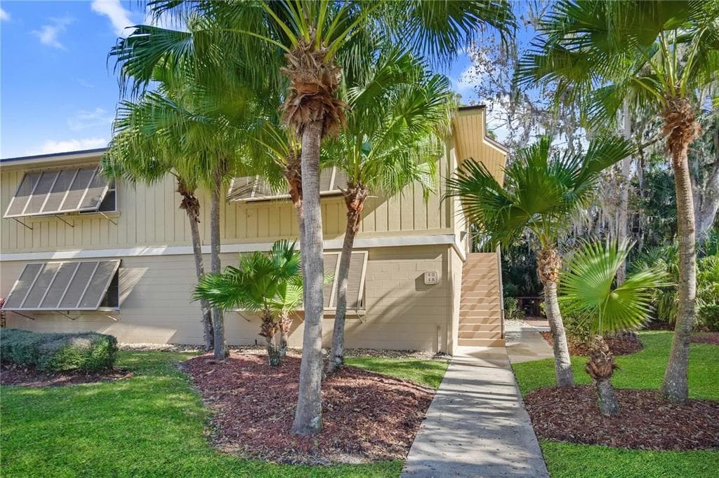 120 HIBISCUS WOODS COURT # 4B, DELTONA, FL 32725