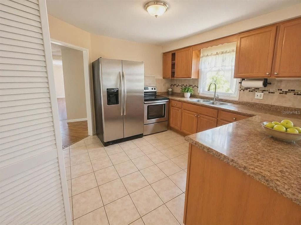 5230 11TH AVENUE S, GULFPORT, FL 33707 — zdjęcie 2