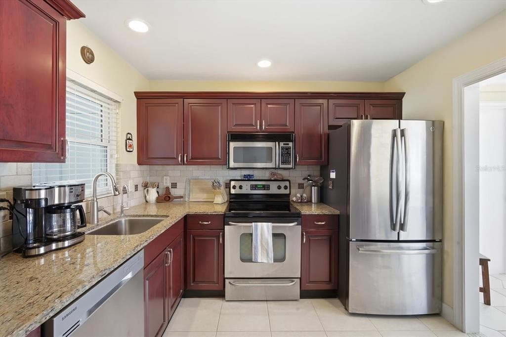 2320 AQUABLUFF PLACE # V274, SARASOTA, FL 34231 — zdjęcie 3