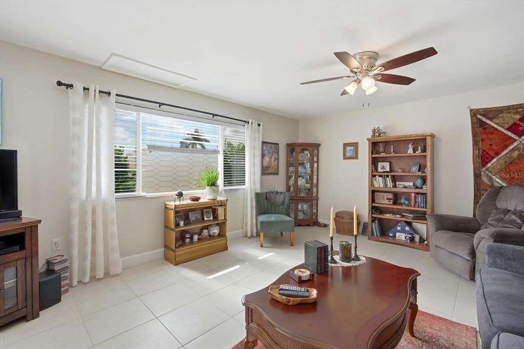 2320 AQUABLUFF PLACE # V274, SARASOTA, FL 34231 — zdjęcie 5