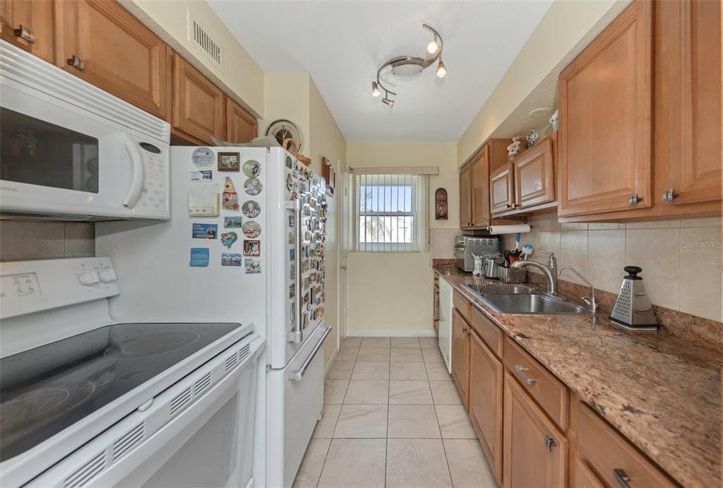 6976 SUNSET DRIVE S # 6976, ST PETERSBURG, FL 33707 — zdjęcie 4