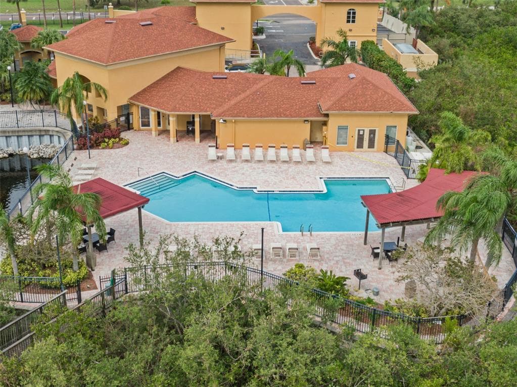 4305 BAYSIDE VILLAGE DRIVE # 104, TAMPA, FL 33615 — zdjęcie 3