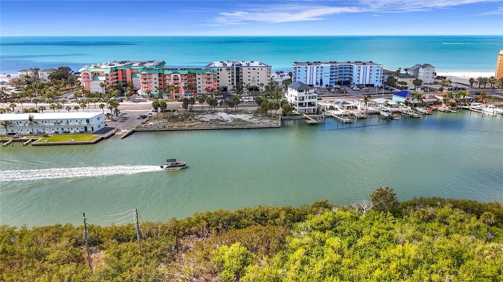 18450 GULF BOULEVARD # 401, INDIAN SHORES, FL 33785 — zdjęcie 2