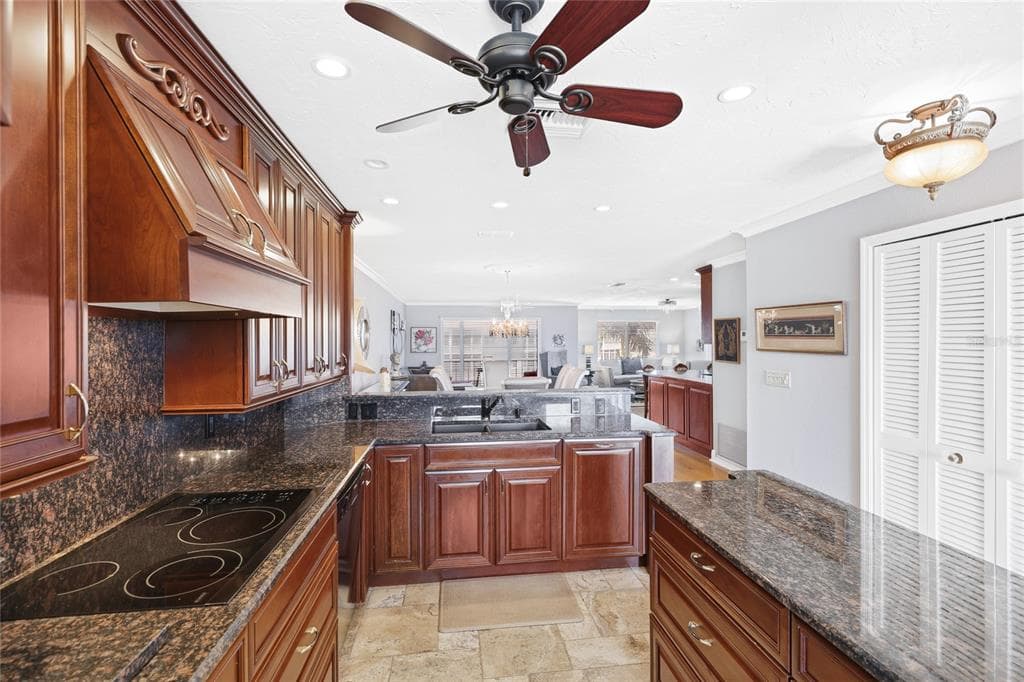 1600 1ST AVENUE W # 506, BRADENTON, FL 34205 — zdjęcie 4