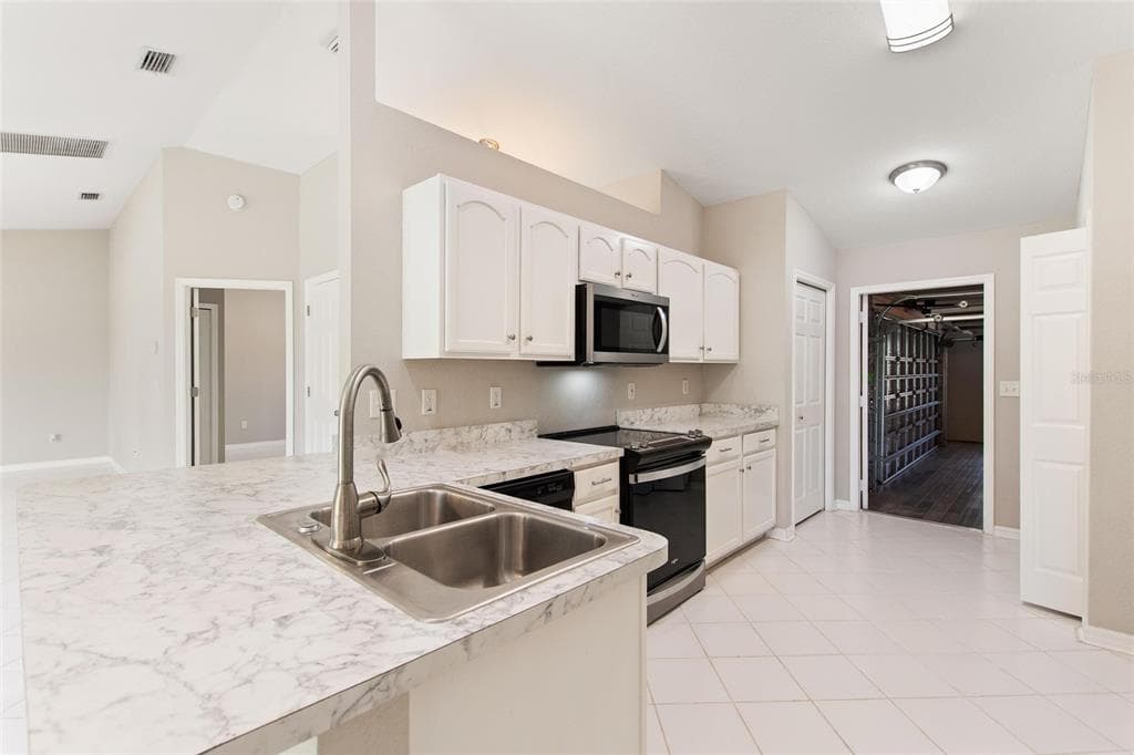 6294 ARBOREA DRIVE, INDIAN LAKE ESTATES, FL 33855 — zdjęcie 3