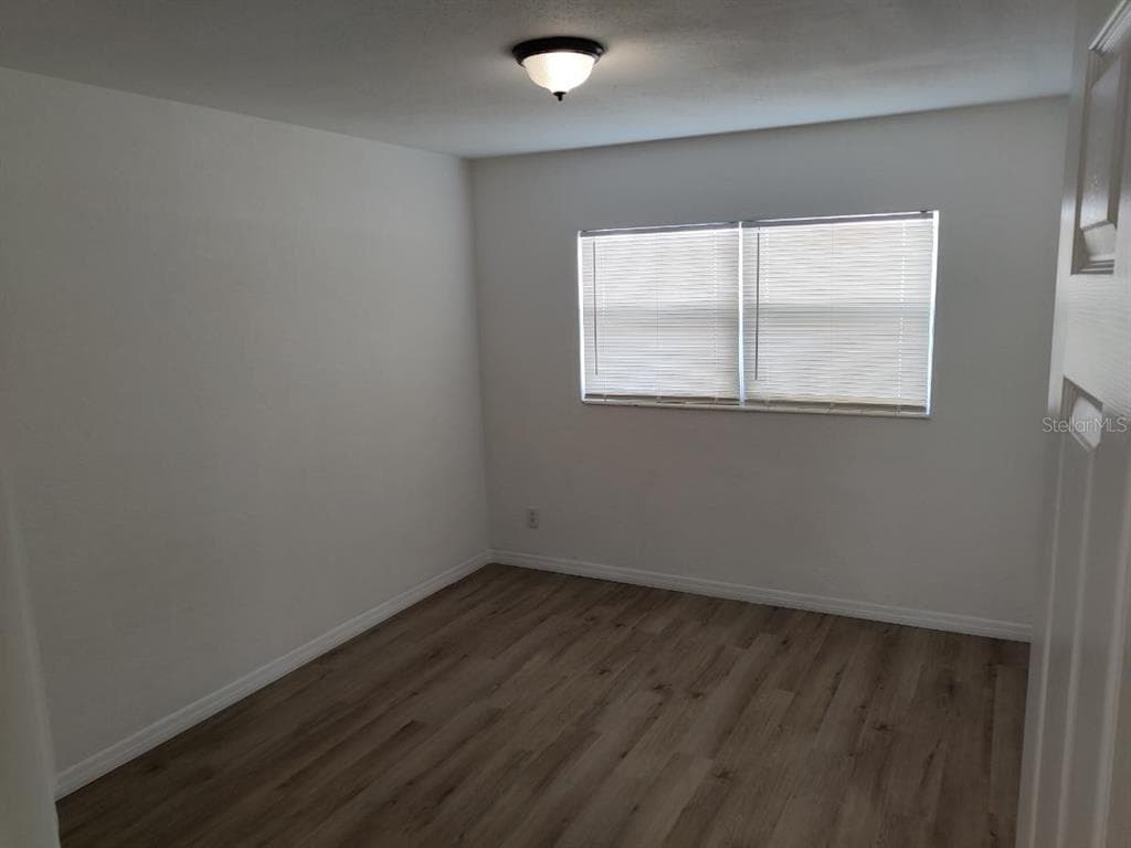 245 - 247 38TH AVENUE SE, ST PETERSBURG, FL 33705 — zdjęcie 3