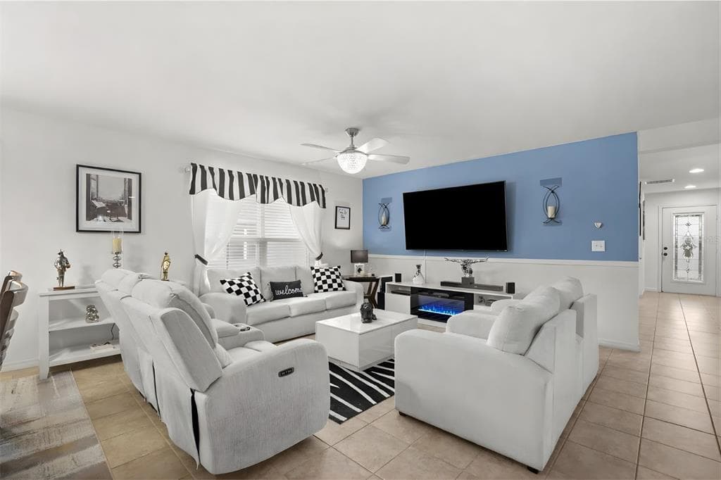 1972 APPALACHEE CIRCLE, TAVARES, FL 32778 — zdjęcie 2