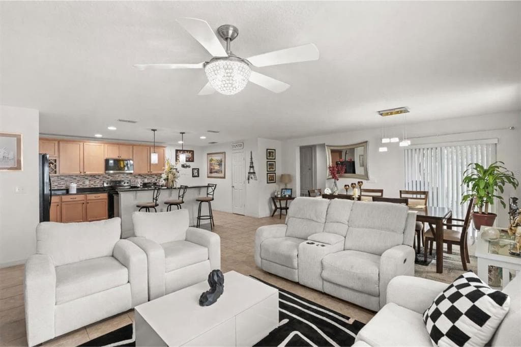 1972 APPALACHEE CIRCLE, TAVARES, FL 32778 — zdjęcie 3