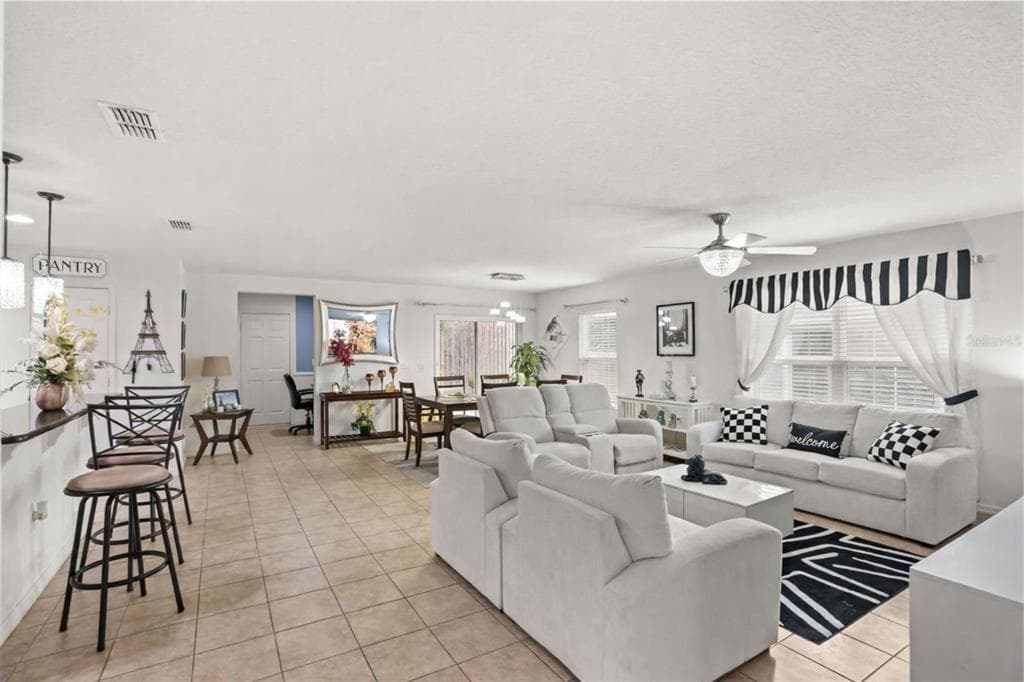 1972 APPALACHEE CIRCLE, TAVARES, FL 32778 — zdjęcie 4