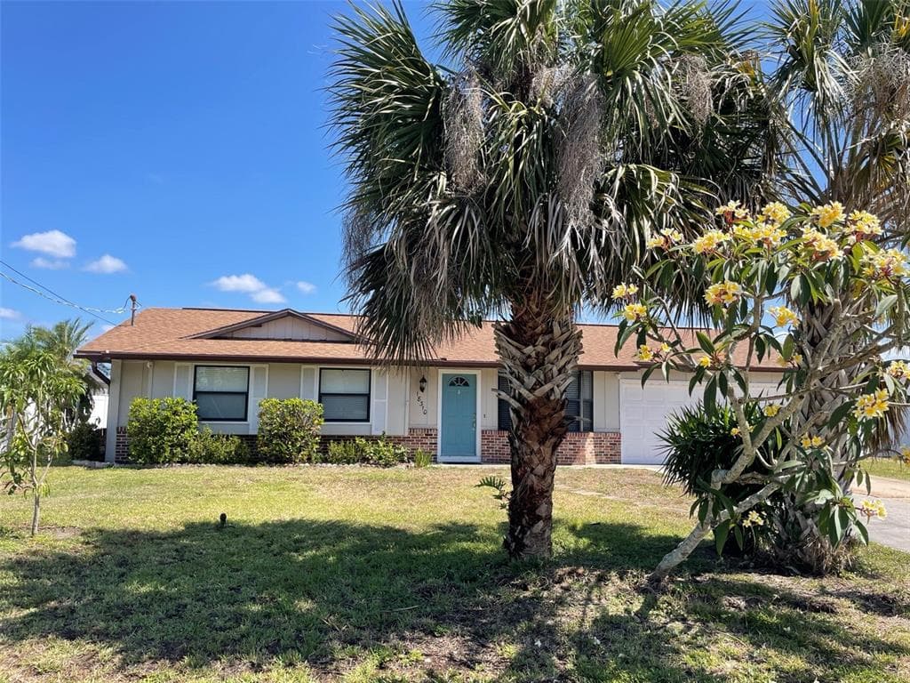 18310 BURKHOLDER CIRCLE, PORT CHARLOTTE, FL 33948