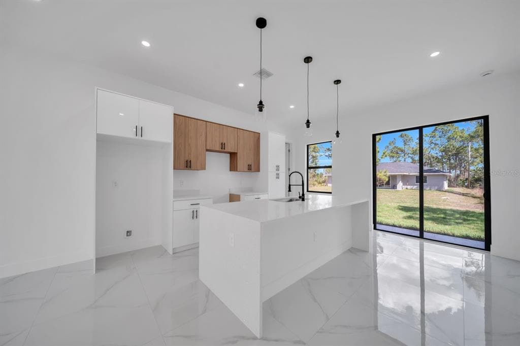 635 SUMMIT AVENUE S, LEHIGH ACRES, FL 33974 — zdjęcie 5