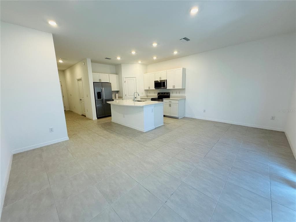 2264 PARAVANE WAY, WESLEY CHAPEL, FL 33543 — zdjęcie 3