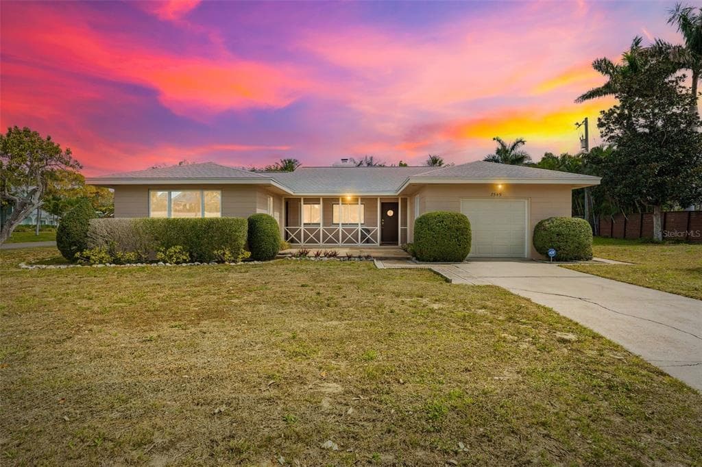 7549 WESTMORELAND DRIVE, SARASOTA, FL 34243