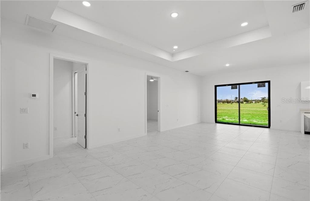3927 NW 40TH TERRACE, CAPE CORAL, FL 33993 — zdjęcie 5