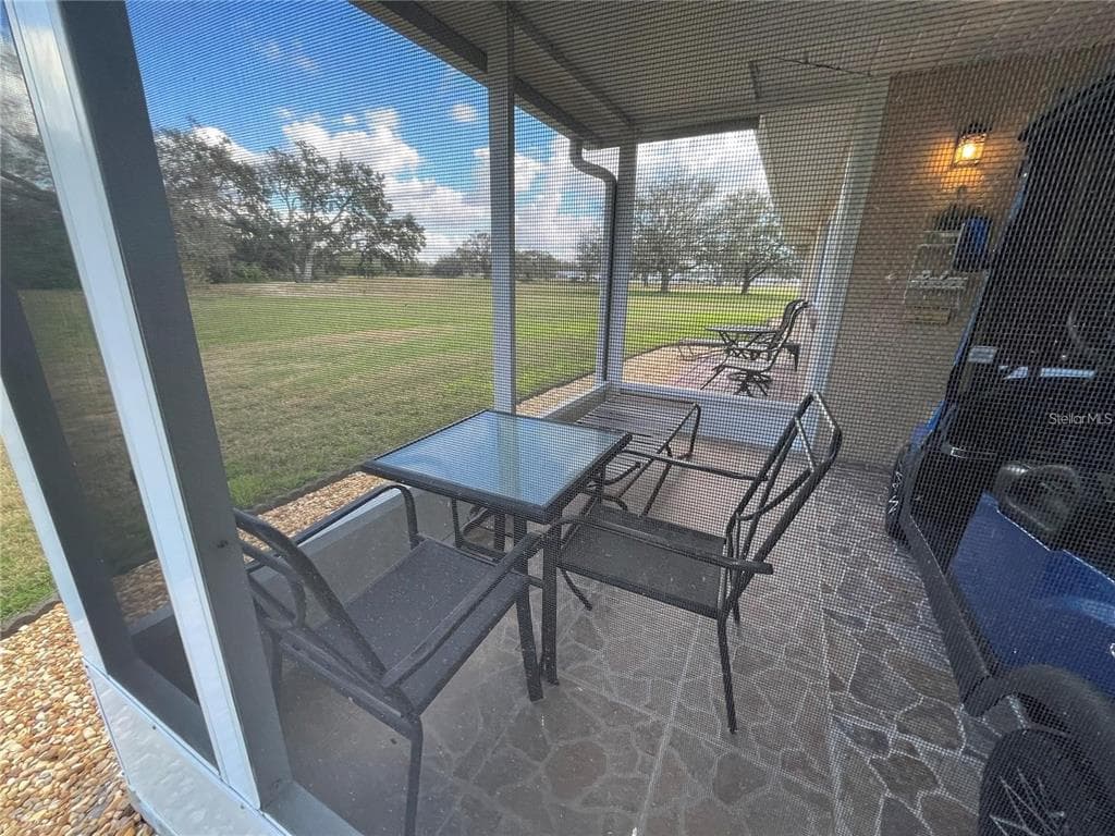 1907 CANTERBURY LANE # 10, SUN CITY CENTER, FL 33573 — zdjęcie 4