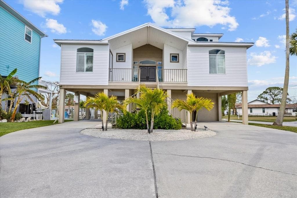 8117 BRIGHTON DRIVE, PORT RICHEY, FL 34668 — zdjęcie 3