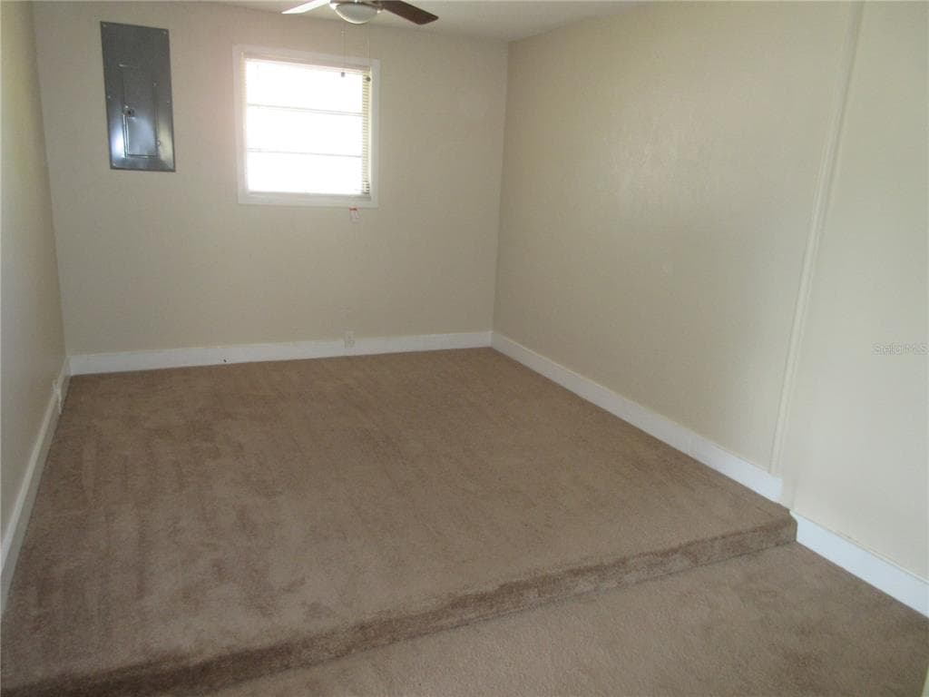 1275 PRICE CIRCLE NW, PORT CHARLOTTE, FL 33948 — zdjęcie 5