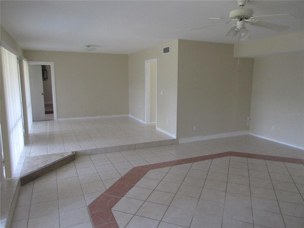 1275 PRICE CIRCLE NW, PORT CHARLOTTE, FL 33948 — zdjęcie 4