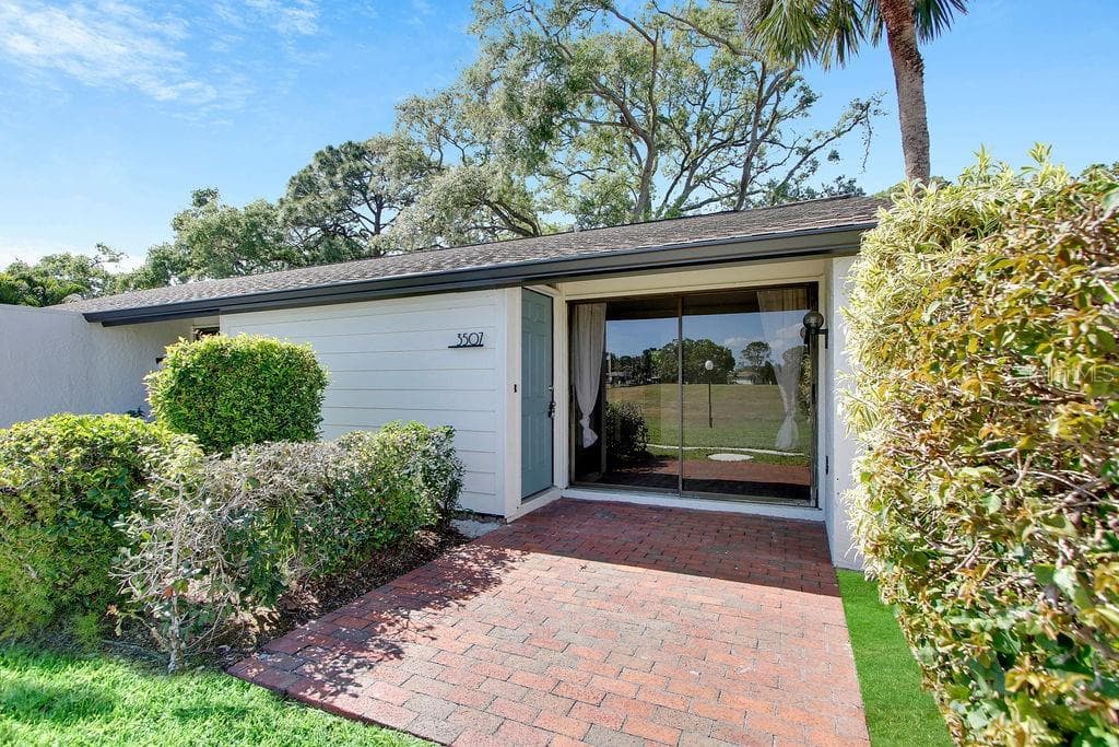 3507 LONGMEADOW # 4, SARASOTA, FL 34235 — zdjęcie 2