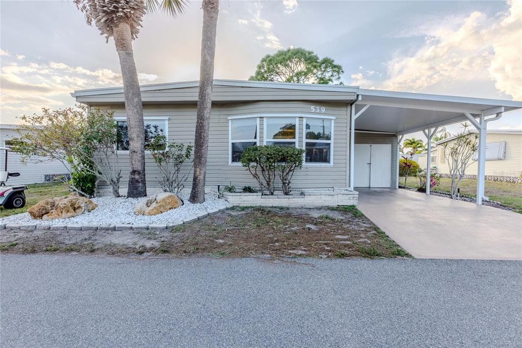 2100 KINGS HIGHWAY # 539, PORT CHARLOTTE, FL 33980