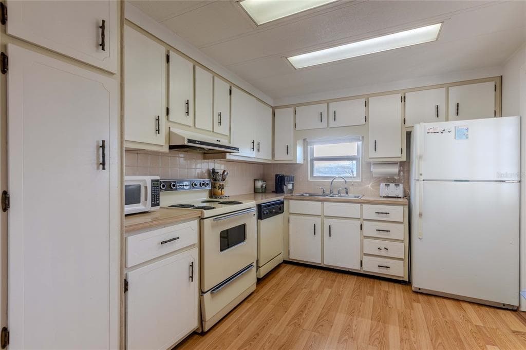 2100 KINGS HIGHWAY # 539, PORT CHARLOTTE, FL 33980 — zdjęcie 5