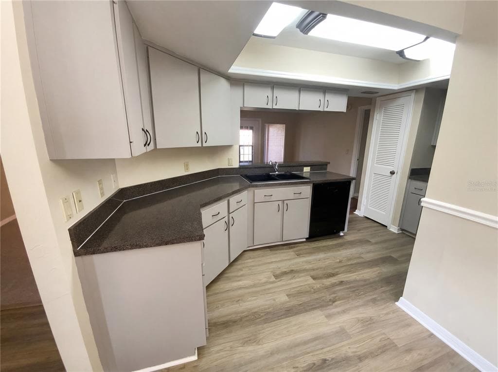 1610 N DALARY POINT, CRYSTAL RIVER, FL 34429 — zdjęcie 2