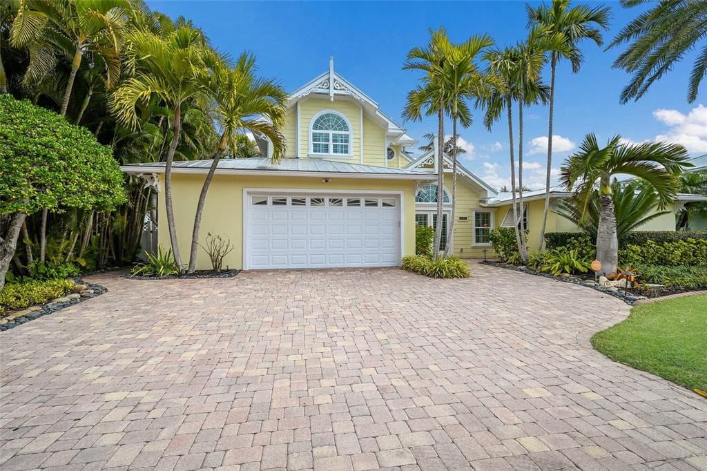 8321 MARINA DRIVE, HOLMES BEACH, FL 34217 — zdjęcie 4