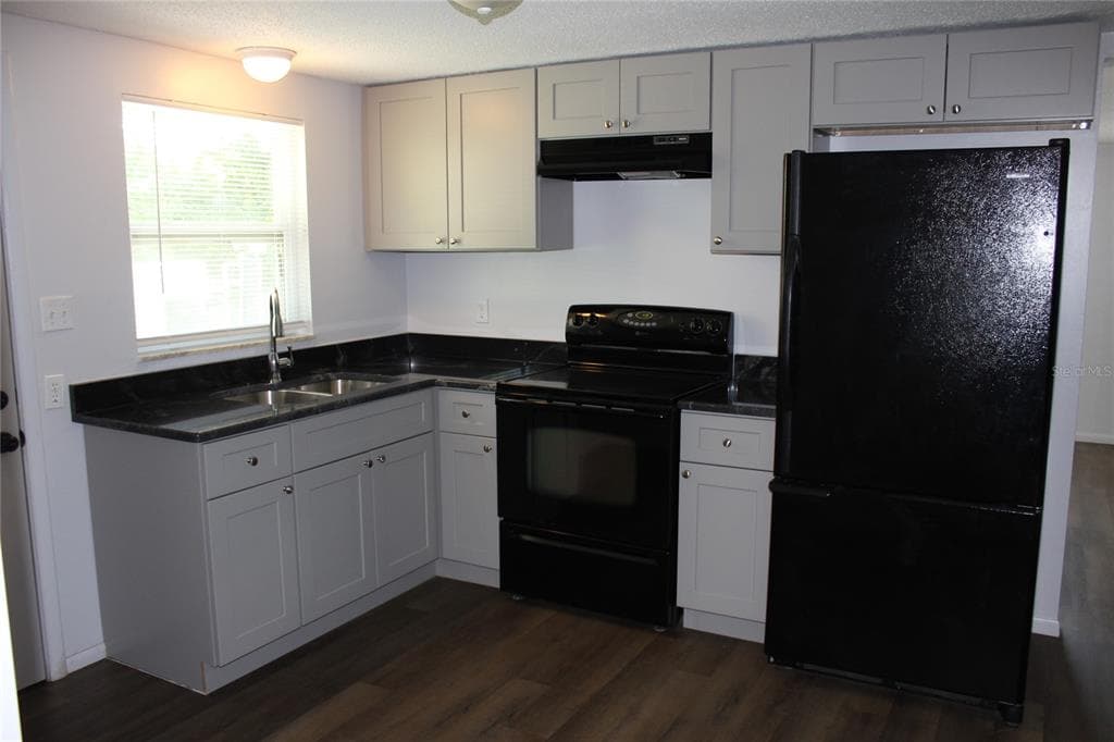 322 ORGAN STREET # A & B, PUNTA GORDA, FL 33982 — zdjęcie 5