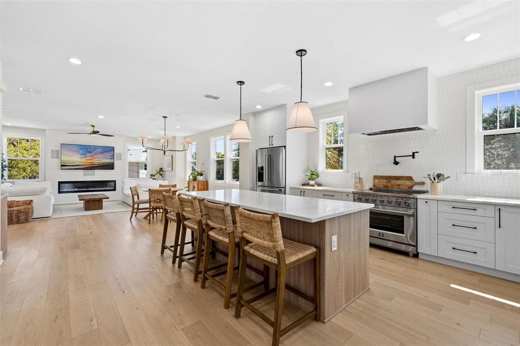 1811 BAYOU GRANDE BOULEVARD NE, ST PETERSBURG, FL 33703 — zdjęcie 5