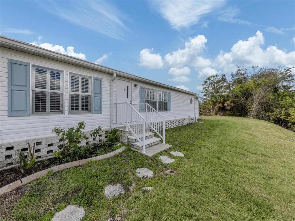 583 PORTSIDE DRIVE, NORTH PORT, FL 34287