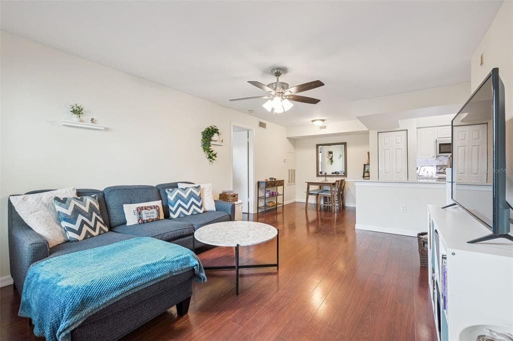 3032 PARKWAY BOULEVARD # 305, KISSIMMEE, FL 34747 — zdjęcie 3
