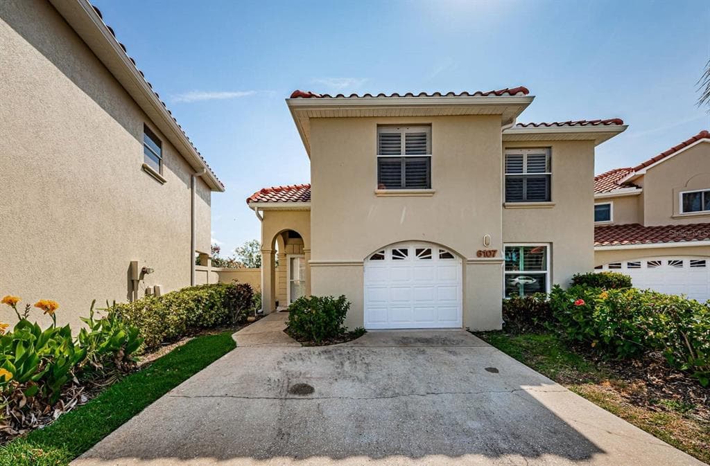 6107 MIRADA CIRCLE, ST PETERSBURG, FL 33715