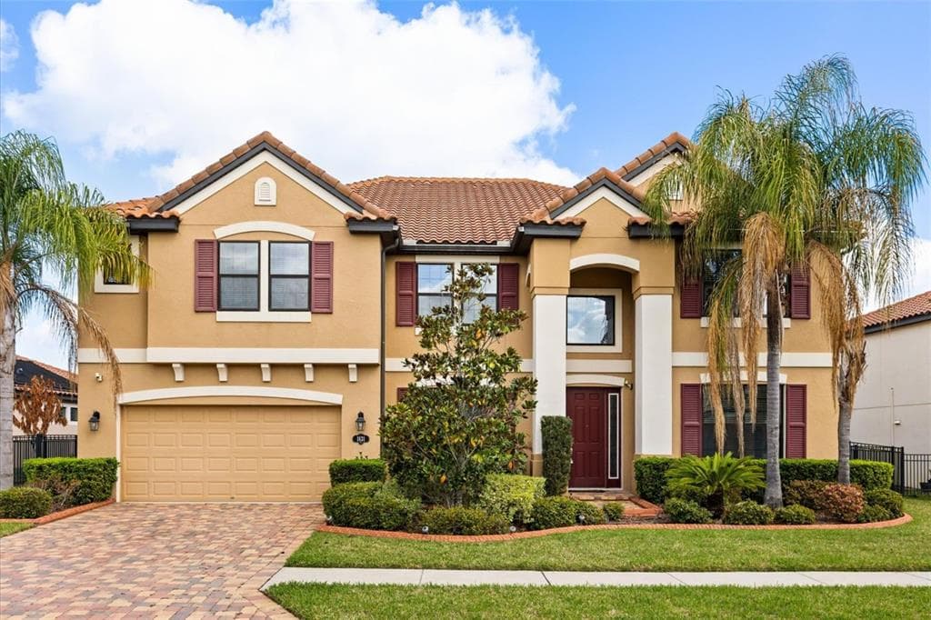 1831 VIA LAGO DRIVE, LAKELAND, FL 33810