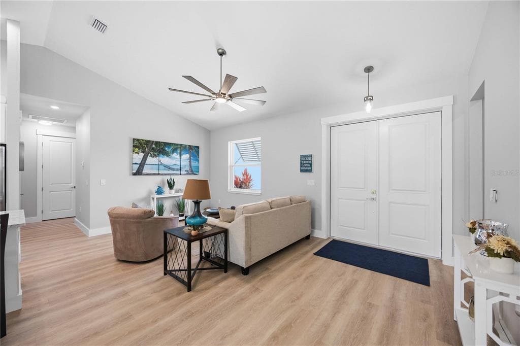 10443 RIVERSIDE ROAD, PORT CHARLOTTE, FL 33981 — zdjęcie 3