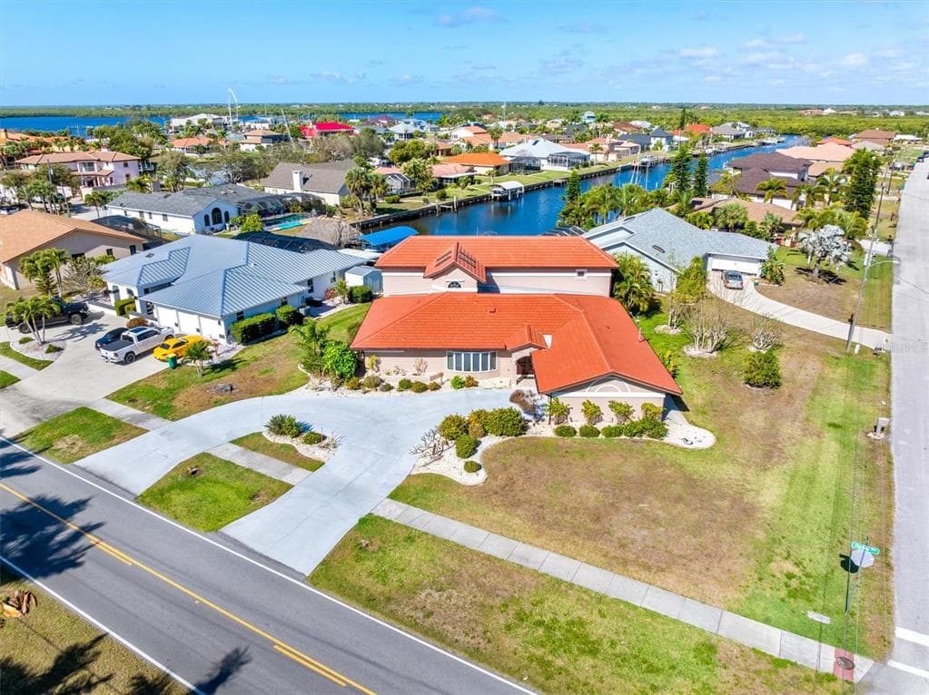 4405 HARBOR BOULEVARD, PORT CHARLOTTE, FL 33952