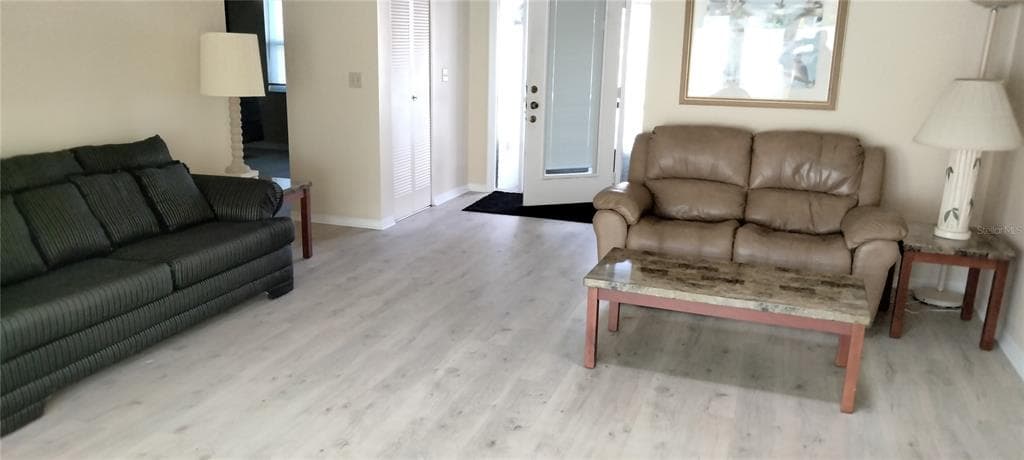 1812 ATRIUM DRIVE, SUN CITY CENTER, FL 33573 — zdjęcie 4