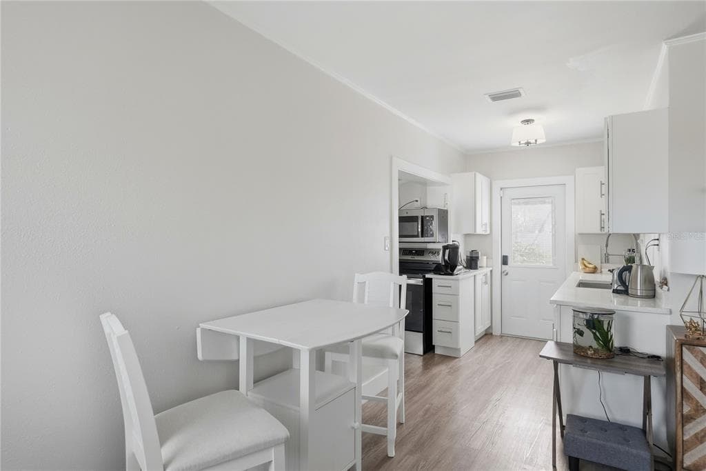 15424 2ND STREET E, MADEIRA BEACH, FL 33708 — zdjęcie 5