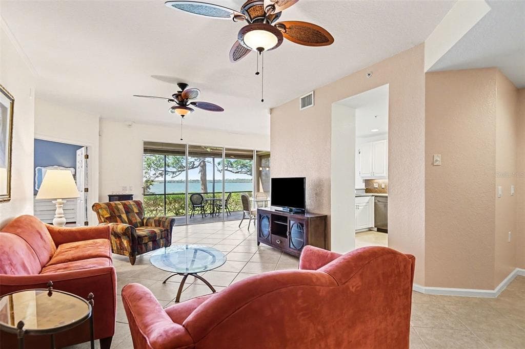 4696 CLUB DRIVE # 102, PORT CHARLOTTE, FL 33953 — zdjęcie 3