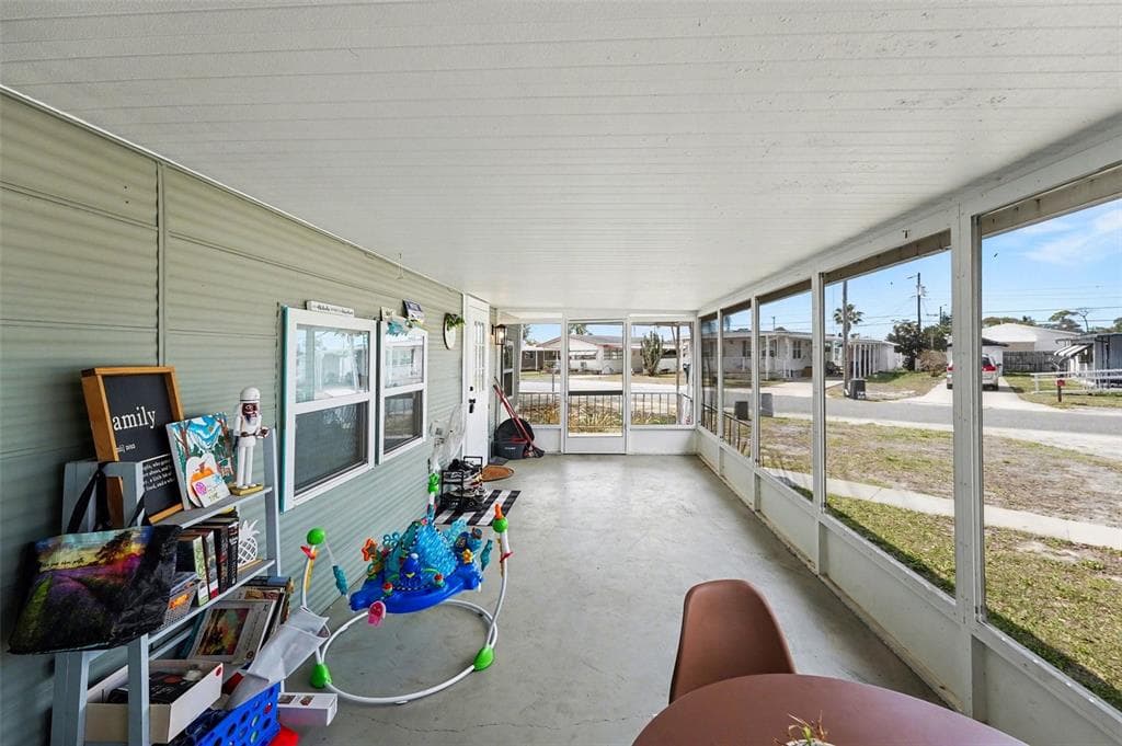 1922 LULLABY DRIVE, HOLIDAY, FL 34691 — zdjęcie 5